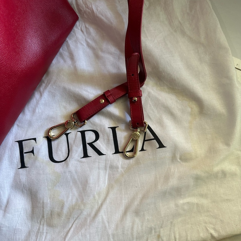 Furla Red Leather Shoulder Bag - Picture 8 of 12